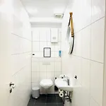 Niro I Design Apartment, Wellness, Infrarotkabine, Parkplatz, Tv Apartment *