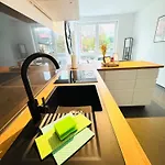 Niro I Design Apartment, Wellness, Infrarotkabine, Parkplatz, Tv Bensheim
