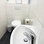 Apartment Niro I Design Apartment, Wellness, Infrarotkabine, Parkplatz, Tv Bensheim