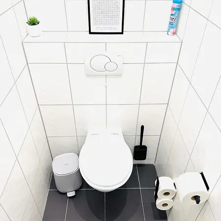 Niro I Design Apartment, Wellness, Infrarotkabine, Parkplatz, Tv * Bensheim